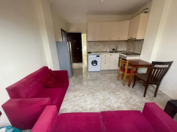 Tirane, jepet me qera apartament 1+1 Kati 0, 60 m² 350 € (rruga Jashar Erebara)