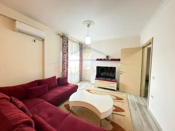 Tirane, shitet apartament 1+1+Ballkon Kati 7, 65 m² 113.000 € 