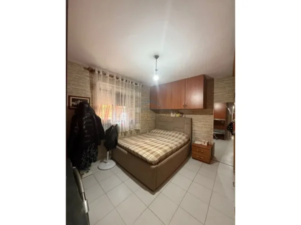 Tirane, shitet apartament 1+1+Ballkon Kati 3, 50 m² 150.000 € 