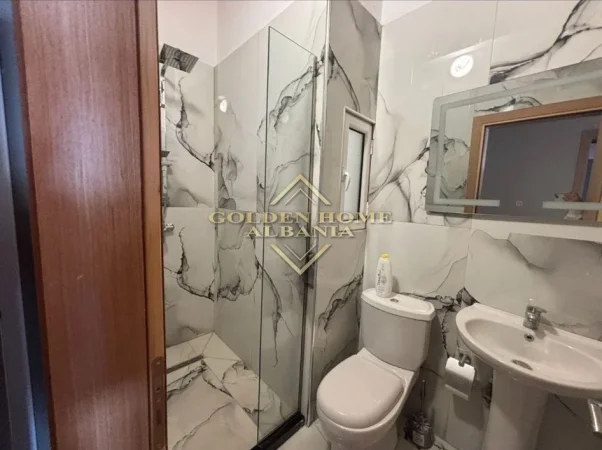 Sarande, shitet 3+1 , 204 m² 260.000 € 