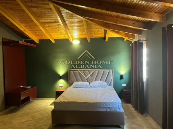 Sarande, shitet 3+1 , 204 m² 260.000 € 