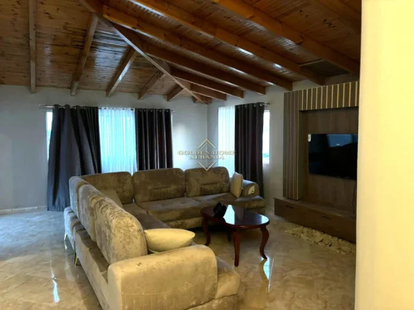 Sarande, shitet 3+1 , 204 m² 260.000 € 