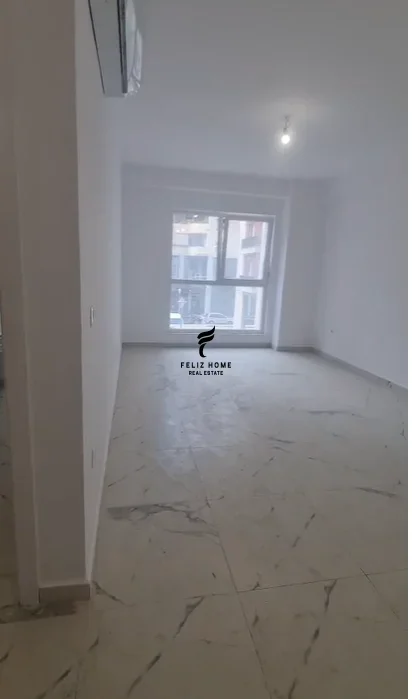 Tirane, jepet me qera zyre Kati 2, 80 m² 500 € (LAPRAKE)