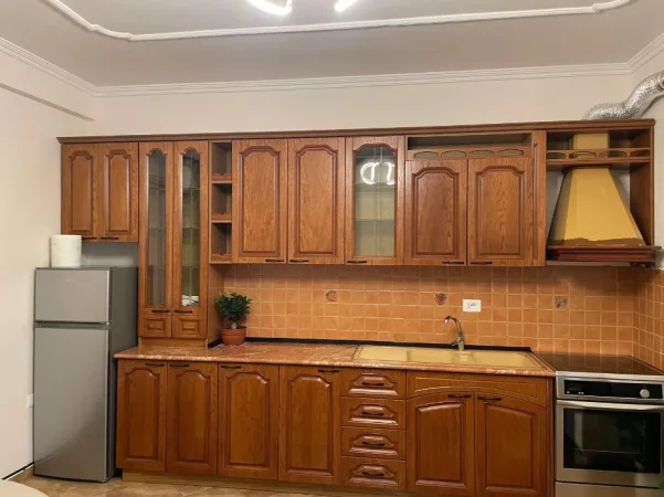 Tirane, shitet apartament 1+1 , 63 m² 145.000 € 