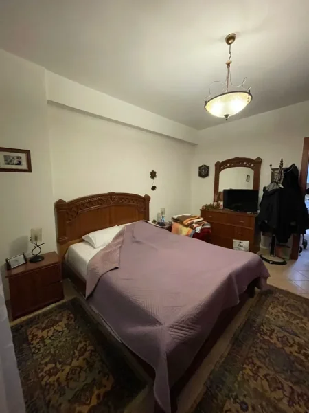 Tirane, shitet apartament 2+1+Ballkon Kati 4, 116 m² (pranë Garden Building, Rruga e Kavajës)