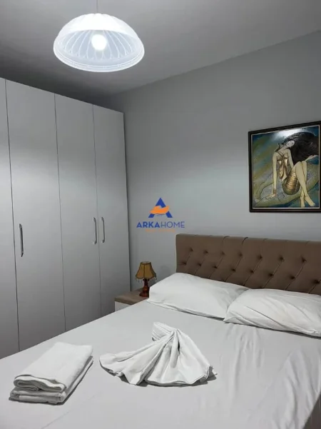 Tirane, jepet me qera apartament 1+1 Kati 4, 60 m² 470 € 