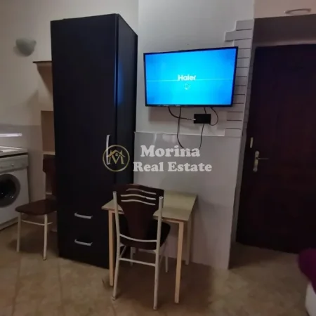 Tirane, jepet me qera garsonier Kati 2, 35 m² 370 € (Rruga 5 Maji)