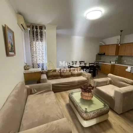 Tirane, jepet me qera apartament 2+1 Kati 3, 85 m² 500 € (Oxhaku)