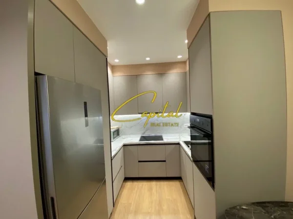 Tirane, jepet me qera apartament 2+1 Kati 1, 100 m² 750 € (RRUGA E DIBRES)