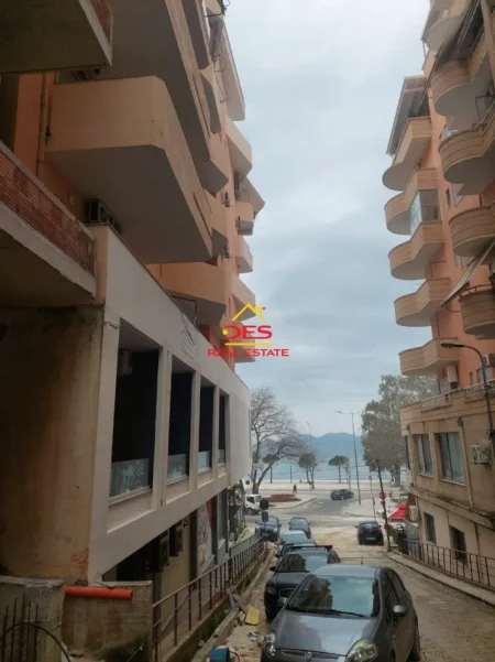 Vlore, shitet apartament 2+1+Ballkon Kati 1, 101 m² (Rruga Dhimitër Konomi)