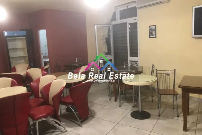 Shqiperi, jepet me qera lokal Kati 0, 57 m² 720 € (zogu i zi)