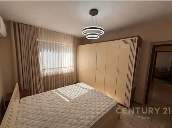 Tirane, jepet me qera apartament 1+1 Kati 3, 60 m² 550 € (mine peza)