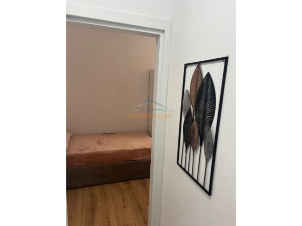 Tirane, jepet me qera apartament 2+1 Kati 6, 95 m² 750 € (21 Dhjetori)