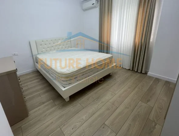Tirane, jepet me qera apartament 2+1 Kati 1, 100 m² 800 € (kodra e diellit)