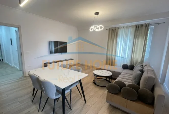 Tirane, jepet me qera apartament 2+1 Kati 1, 100 m² 800 € (kodra e diellit)