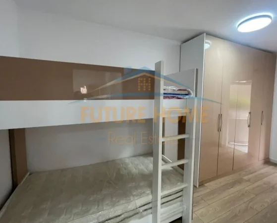 Tirane, jepet me qera apartament 2+1 Kati 1, 100 m² 800 € (kodra e diellit)