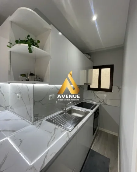 Tirane, shitet apartament 1+1 , 193.000 m² (SHITEN 2 APARTAMENTE 1+1 – PRANË DIAMOND DENTAL, TIRANË)
