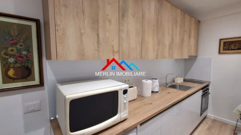 Tirane, jepet me qera apartament 1+1+Ballkon Kati 1, 40 m² 700 € (RRUGA E DIBRES)