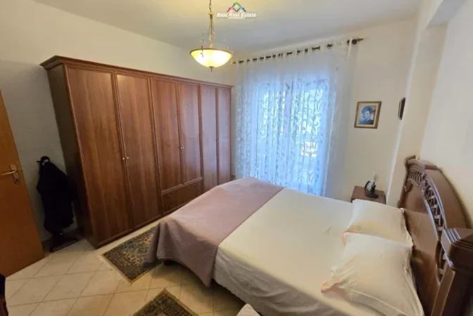 Tirane, jap me qera apartament 2+1 Kati 4, 107 m² 790 € (rruga e kavajes)