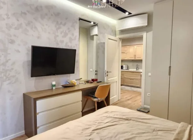Tirane, jepet me qera apartament 1+1 Kati 3, 71 m² 900 € (Rruga e Kavajes)