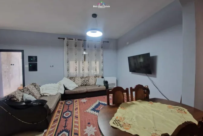 Tirane, jepet me qera Vile 2+1 Kati 3, 100 m² 520 € (Sokrat Miho)