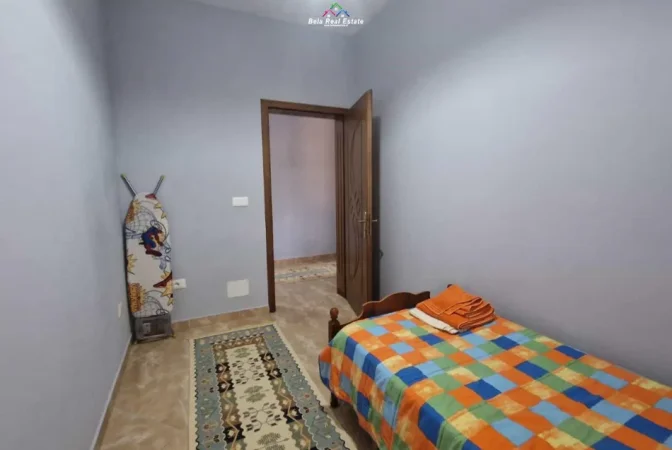 Tirane, jap me qera Vile 2+1 Kati 3, 100 m² 520 € (sokrat miho)