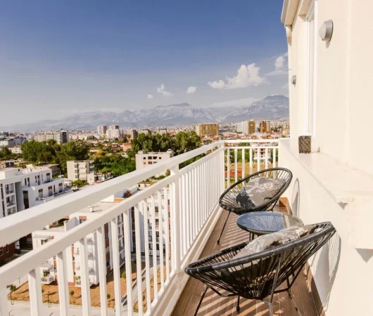 Tirane, jepet me qera apartament 1+1+Ballkon Kati 9, 70 m² 600 € 