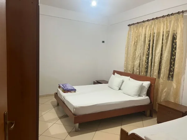 Tirane, jepet me qera apartament 2+1 Kati 1, 98 m² 350 € (Astir)