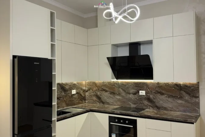 Tirane, shes apartament 2+1 Kati 2, 94 m² 173.000 € (Rruga Sokrat Miho)