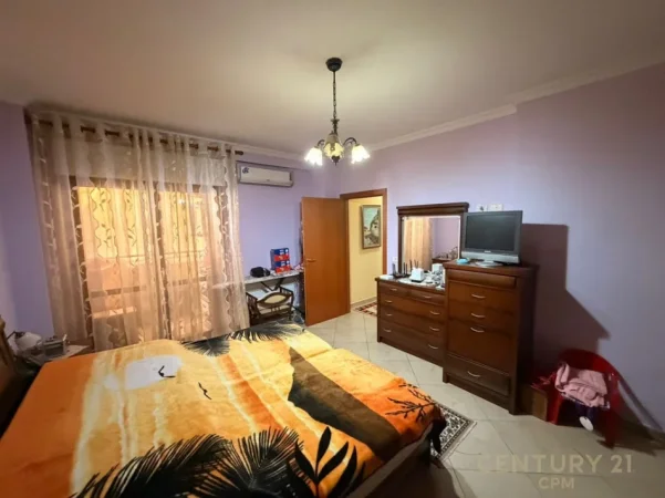 Tirane, shitet apartament 2+1 Kati 10, 144 m² 315.000 € (Medar shtylla)