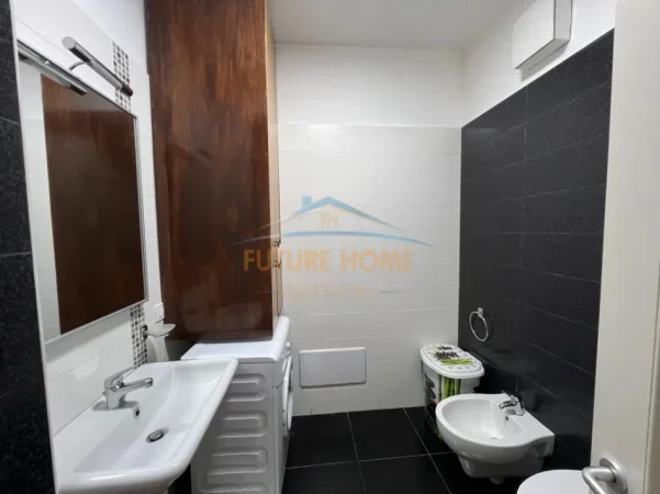 Tirane, jepet me qera apartament 2+1 Kati 6, 115 m² 1.000 € (Delijorgji)
