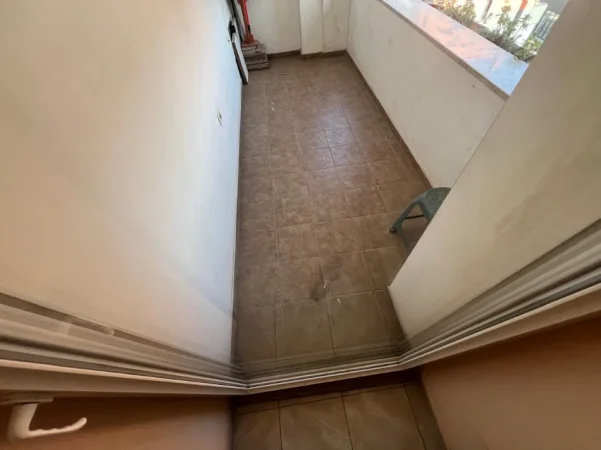 Tirane, shitet apartament 2+1 , 83 m² 235.000 € (rruga e kavajes)