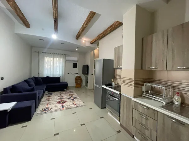 Tirane, jepet me qera apartament 2+1 Kati 2, 78 m² 45.000 € (Sauk)