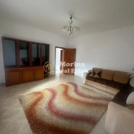 Tirane, jepet me qera apartament 2+1 Kati 1, 90 m² 400 € (Allias)
