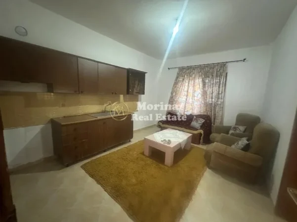 Tirane, jepet me qera apartament 2+1 Kati 1, 90 m² 400 € (Allias)