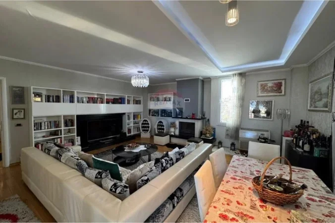 Tirane, shitet apartament+verande | Penthouse 4+1 , 160 m² 380.003 € (Ali Demi)