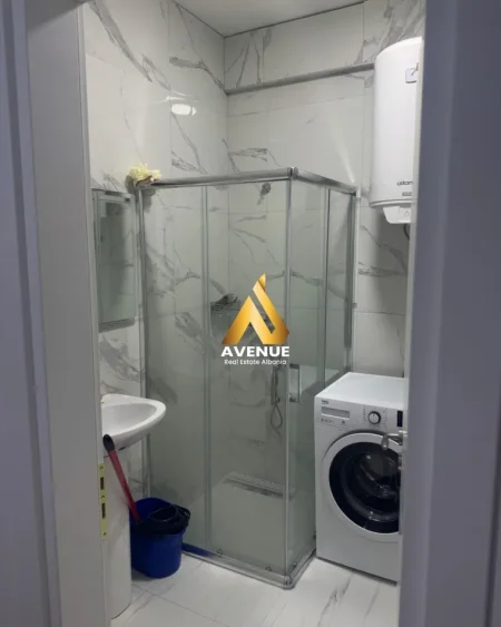 Tirane, jepet me qera apartament 1+1+Ballkon Kati 2, 65 m² 500 € (Rruga Sokrat Miho) Urban Gate Astir