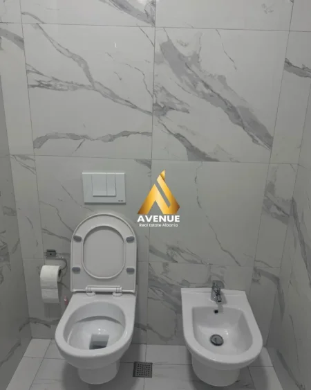 Tirane, jepet me qera apartament 1+1+Ballkon Kati 2, 65 m² 500 € (Rruga Sokrat Miho) Urban Gate Astir