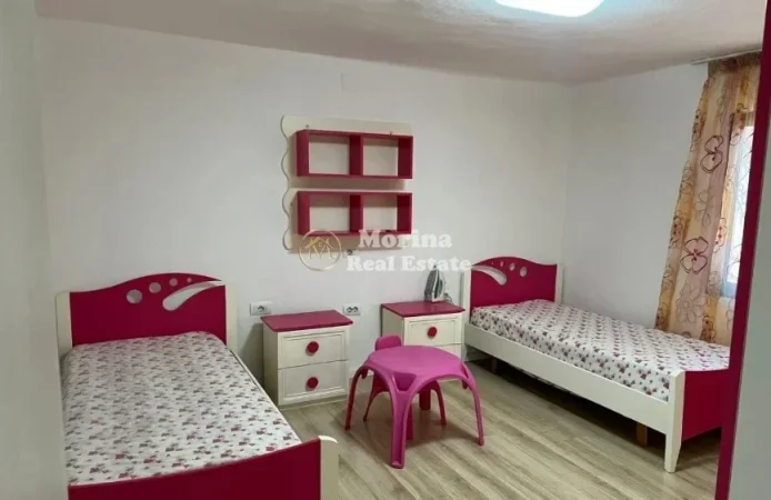 Tirane, jepet me qera shtepi 2+1 Kati 1, 70 m² 450 € (5 Maji)