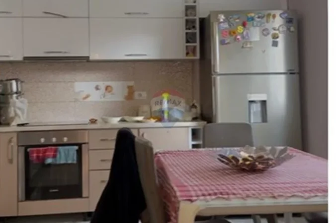 Tirane, shitet apartament 3+1 Kati 1, 128 m² 280.000 € 