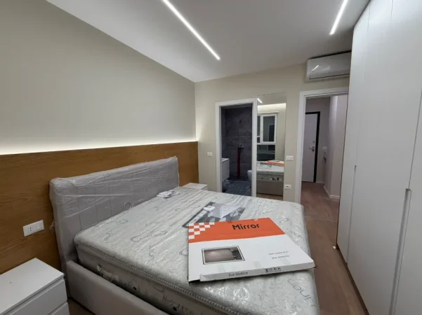 Tirane, jepet me qera apartament 2+1 Kati 5, 104 m² 800 € (Don Bosko)