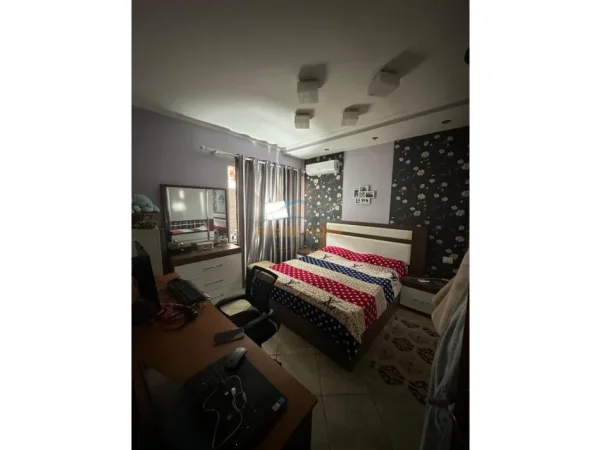 Tirane, shitet apartament 2+1 Kati 7, 102 m² 160.000 € (Restorant Fresku)