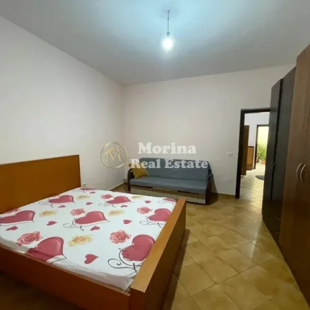 Tirane, jepet me qera apartament 2+1 Kati 3, 70 m² 400 € (Pallati me Shigjeta)