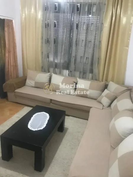 Tirane, jepet me qera apartament 2+1 Kati 3, 70 m² 400 € (Pallati me Shigjeta)