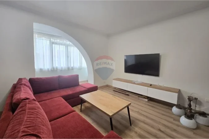 Tirane, jepet me qera apartament 1+1 , (Rruga e Elbasanit)