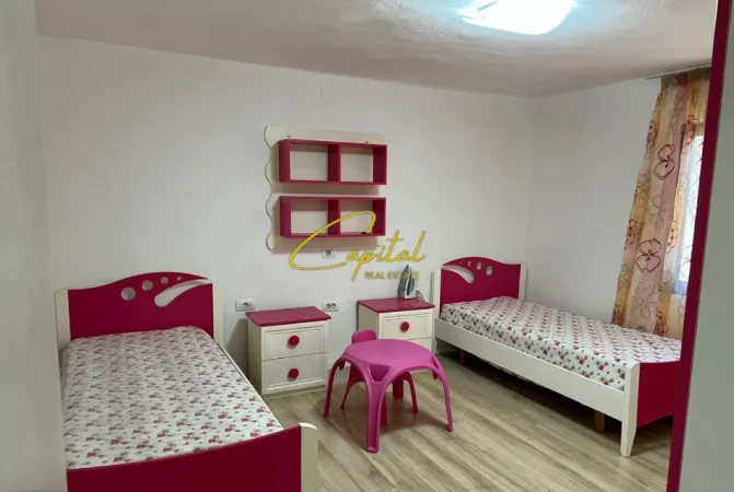 Tirane, jepet me qera shtepi 2+1 Kati 1, 70 m² 450 € (5 MAJI)