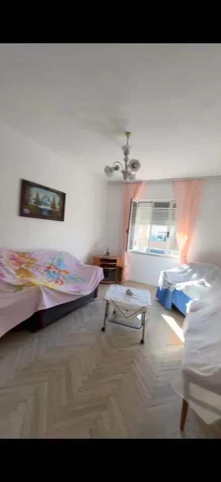 Durres, shitet apartament 3+1 Kati 4, 123 m² (Zjarrefiksja)