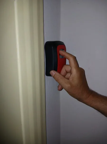 Tirane, jepet me qera apartament 3+1+Ballkon Kati 4, 110 m² 700 € (Komuna e Parisit)