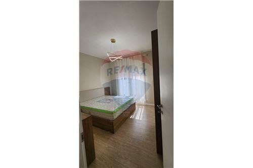 Tirane, jepet me qera apartament 600 Euro