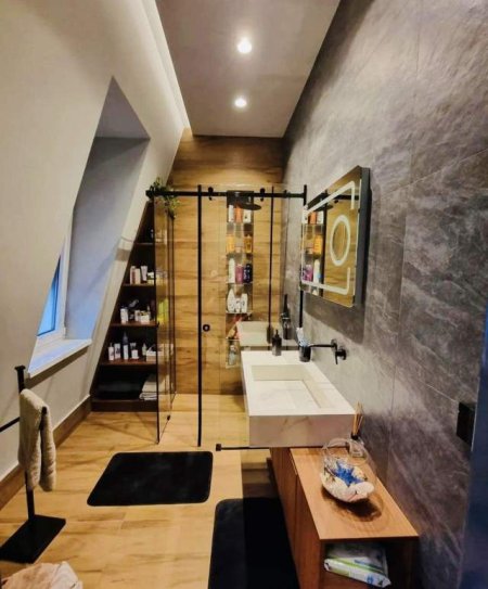 Tirane, shes apartament 2+1 140 m² 380.000 Euro (TEG, Rezidence banimi)